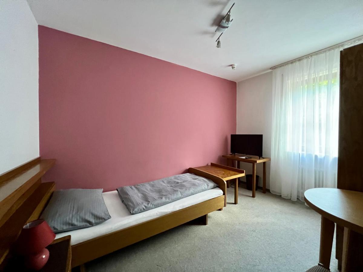 Hotel-Gasthof Deutschmeister Donauwoerth Luaran gambar
