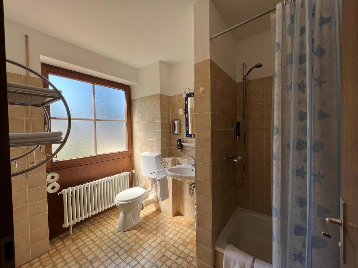 Hotel-Gasthof Deutschmeister Donauwoerth Luaran gambar